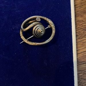 Vintage Antique coil pin with "c" clasp closure